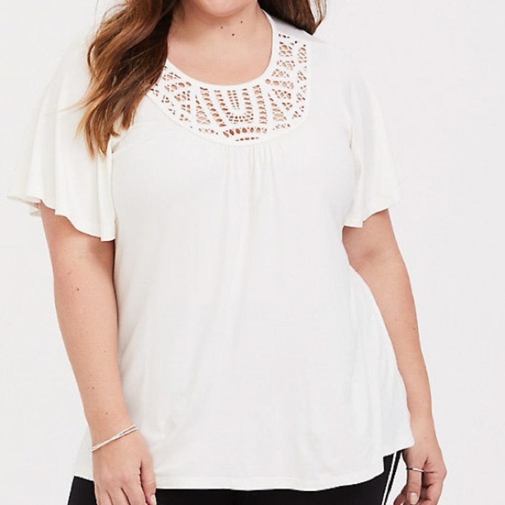 Torrid Crochet Lace Neck Ivory Tee, L 12.